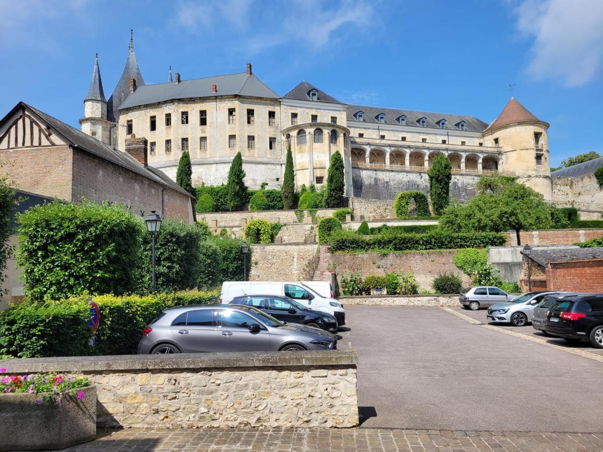 Appartement Avec Terrasse Gaillon Exterior foto